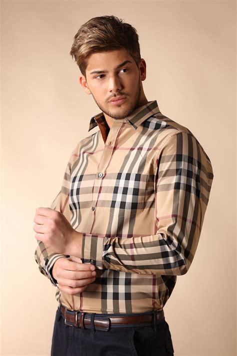 burberry yılan saat|Burberry clothing for men.